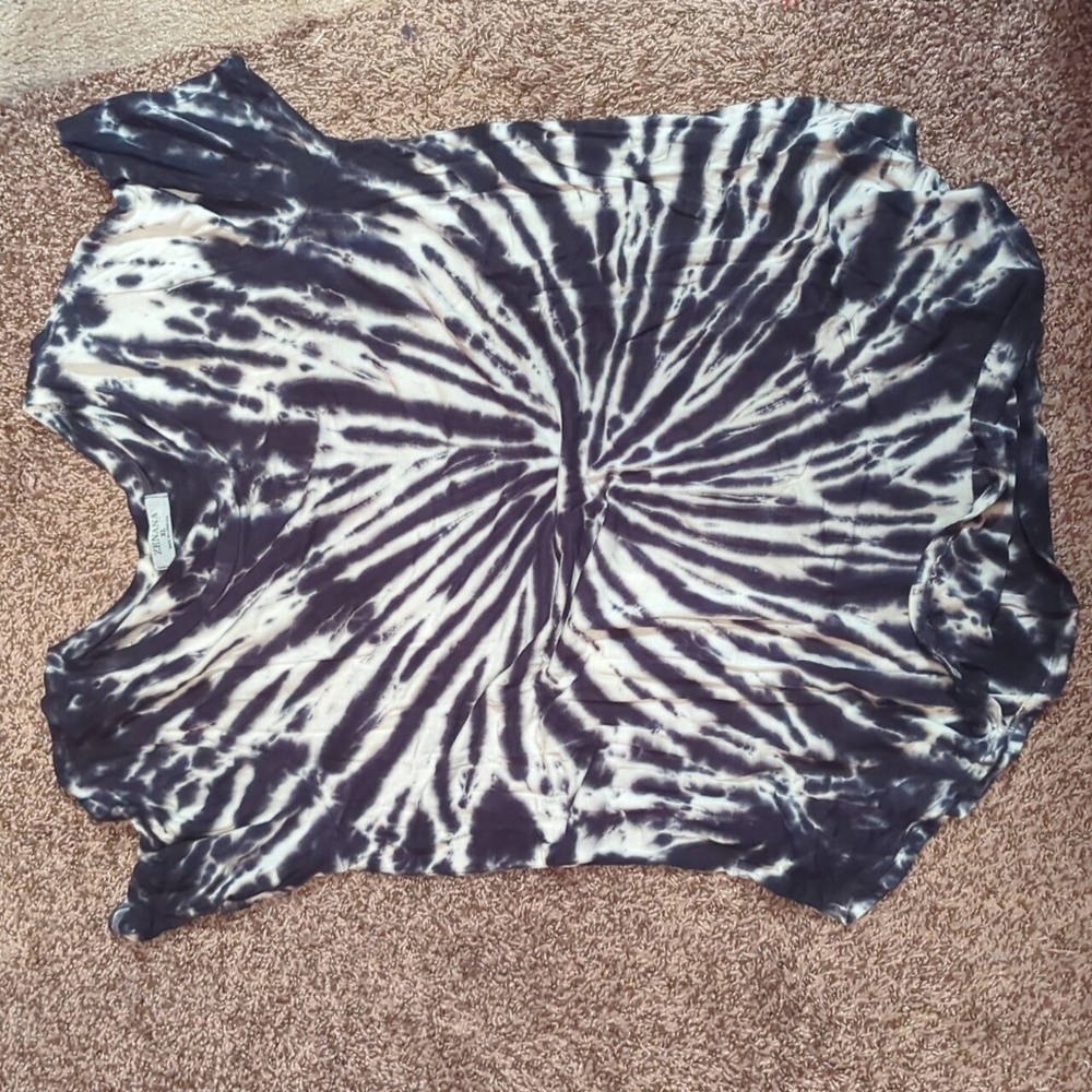 Tie dye shirt, super comfy